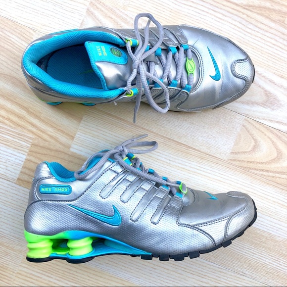 turquoise nike shox